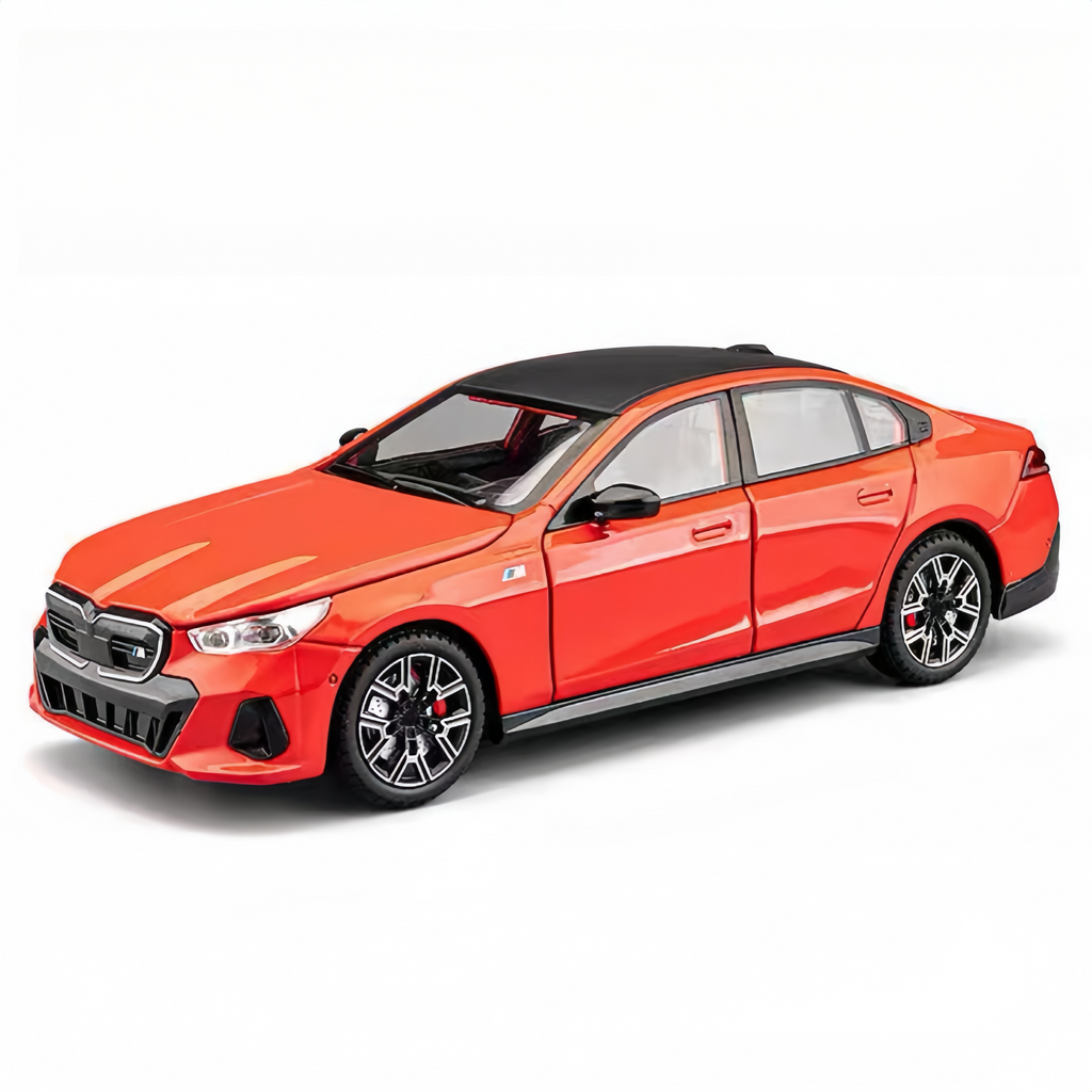 Scale BMW 5 Series (G30) 1:24 Alloy Model - Functional Details, Premium Wheels | Executive Display Piece