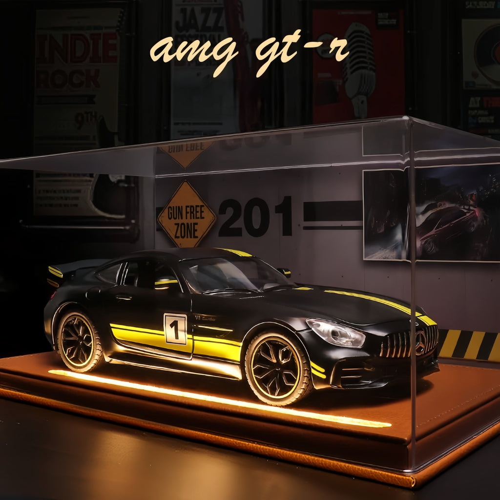Mercedes-AMG GT R (C190) 1:24 Scale Diecast Model - AMG Green Hell Magno, with Active Rear Spoiler & Full Interior Detail