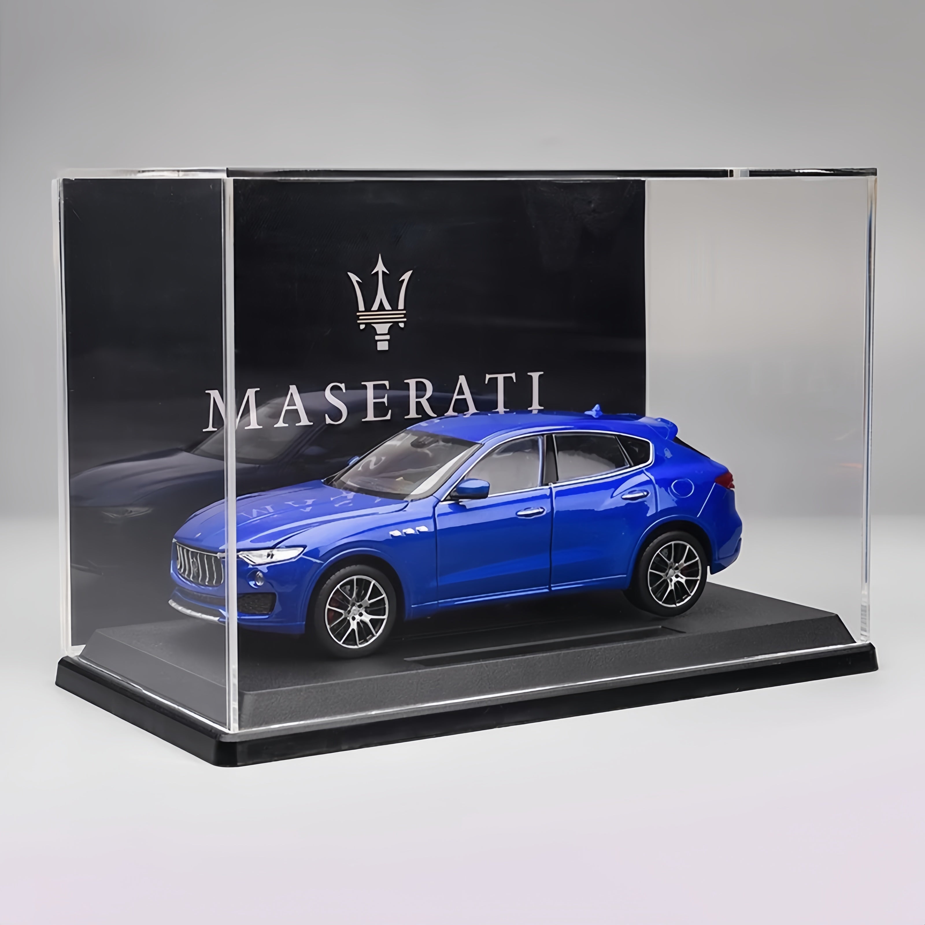 Maserati Levante 1:24 Alloy Replica - Italian Luxury SUV with Functional Details & Handcrafted Cabin